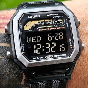 Modified Casio WS-1600, half negative polarised LCD, hydromod case and Bond theme elastic 22mm strap.