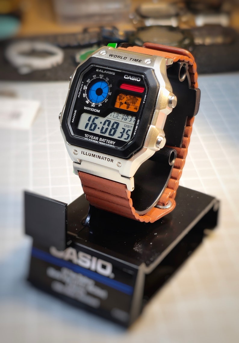 Casio AE-1200 Modifiziert. Farbe gefiltertes Display und magnetische Schlaufe Armband Bild 8