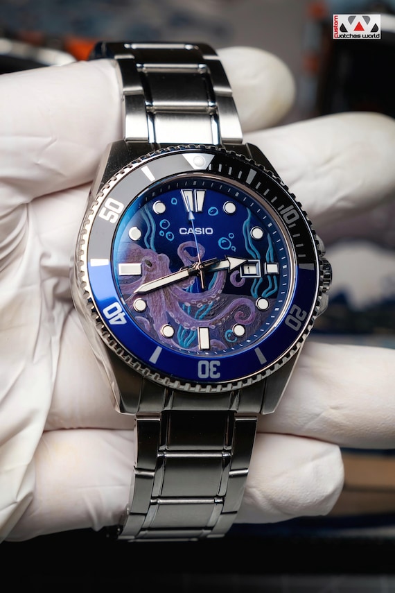 Custom Casio MDV-106/107 'duro Deapsea1' Watch Mod: Hand Painted