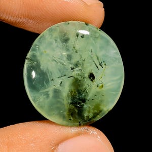 Prehnita natural em formato redondo, cabochão, pedra preciosa solta para fazer joias, 27 ct. 23 x 23 x 5 mm (pedra conforme a imagem)