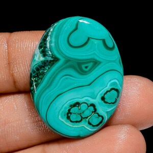Malachite naturale ovale cabochon pietra preziosa sciolta per la creazione di gioielli 36 carati. 28X22X3 mm (malachite come da foto)
