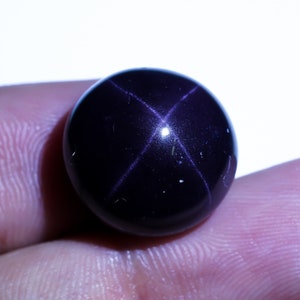 Natürlicher Sterngranat Kristall Kleine Größe 4 Strahlen Sterngarnet Cabochon 15X15X9 mm Größe 26 Karat Kreis Sterngarnet ( Granat wie Bild