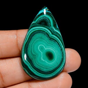 Pietra preziosa sciolta cabochon a forma di pera in malachite naturale per la creazione di gioielli, 57 carati, 40 x 24 x 4 mm (malachite come da foto)