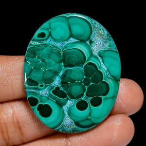 Natürliche Malachit Oval Form Cabochon Lose Edelstein für die Herstellung von Schmuck 81 Ct. 41X34X4 mm (Malachit als Abbildung)