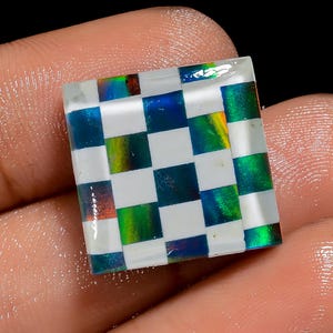 Aurora Opal Checker Cabochon Edelstein Quadrat Form Cabochon Loser Edelstein für die Herstellung von Schmuck 19 Ct. 16X16X5mm (Stein wie Abbildung)