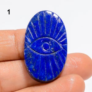 Natuurlijke lapis lazuli snijwerk edelsteen blauwe lapis lazuli kristal platte achterkant blauwe lapis lazuli steen goede gepolijste steen cadeau voor haar