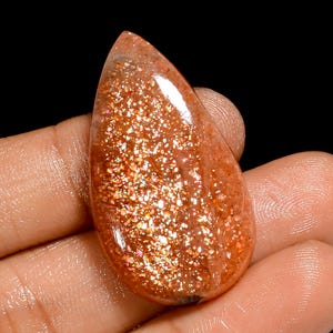 Pietra preziosa sfusa cabochon a forma di pera in pietra del sole naturale per la creazione di gioielli, 29 carati, 25 x 24 x 7 mm (pietra come da immagine).