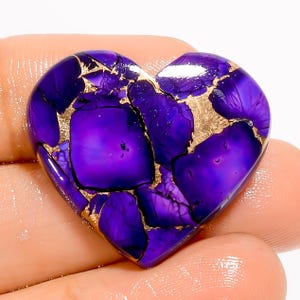 Cabochon a forma di cuore in turchese viola naturale di rame, pietra preziosa sciolta per la creazione di gioielli, 25 carati, 24 x 28 x 5 mm (pietra come da immagine)