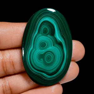 Malachite naturale ovale cabochon pietra preziosa sciolta per la creazione di gioielli 106 ct. 46X29X4 mm (malachite come da foto)