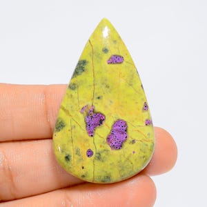 Pietra preziosa sciolta cabochon a forma di pera di Stichtite naturale per la creazione di gioielli, 58 carati, 43 x 26 x 5 mm (pietra come da foto)