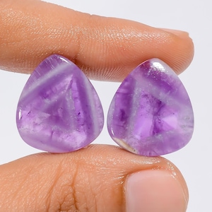 Coppia di pietre preziose cabochon di ametista trapiche naturale a forma di pera per realizzare orecchini da 23 carati, 20 x 18 x 3 mm (coppia come da foto)