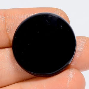 Natuurlijke zwarte toermalijn cabochon met ronde vorm losse edelsteen voor het maken van sieraden 24 kt. 23 x 23 x 3 mm (steen als foto)