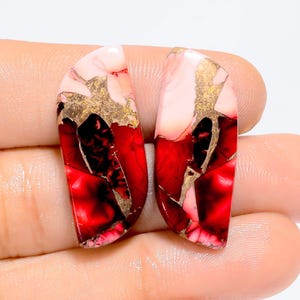 Natürliches Red Buffalo Kupfer Türkis Fancy Form Cabochon Edelstein-Paar für die Herstellung von Ohrringen 26 Ct. 29X11X2 mm (Paar wie Abbildung)
