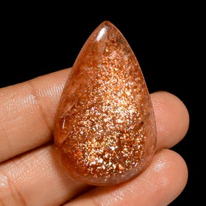 Pietra preziosa sfusa cabochon a forma di pera in pietra del sole naturale per la creazione di gioielli, 38 carati, 37 x 21 x 6 mm (pietra come da immagine).