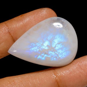 Pietra di luna arcobaleno naturale a forma di pera, cabochon, pietra preziosa sfusa per la creazione di gioielli, 49 carati, 33 x 23 x 8 mm (pietra come da immagine).