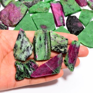 Natural Ruby Zoisite Slice ,Raw Ruby Zoisite Gemstone, Ruby Zoisite Rough ,Ruby Zoisite Slab , Mix Lot For Making Jewelry Stone Size 20 -40