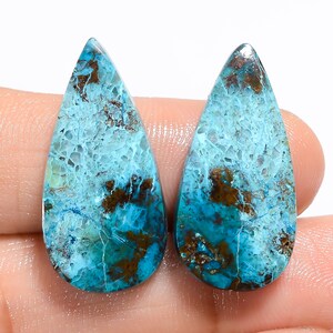 Paire de pierres précieuses azurite naturelle cabochon azurite bleu paire d'azurite 26 x 13 x 4 mm taille 25 carats paire de cristal azurite (paire d'azurite comme image