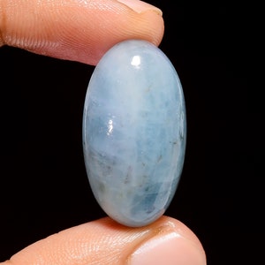 Acquamarina naturale Cabochon Pietra preziosa acquamarina sciolta Acquamarina Cristallo Liscio Entrambi i lati Pietra acquamarina lucida 28X15X8 mm Dimensioni 32 carati