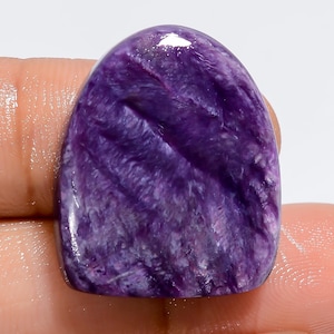 Charoite natural em formato extravagante cabochão pedra preciosa solta para fazer joias peso 31 quilates tamanho 24x19x5 mm (pedra como na imagem)