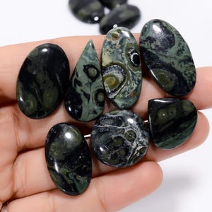 Natural Kambaba Jasper Gemstone Green Star Galaxy Jasper Crystal 10 Pieces Lot Green Crystal Lot ( Stones as picture
