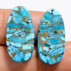Par de piedras preciosas sueltas de cabujón de turquesa de cobre azul espinoso natural en forma de huevo para hacer aretes, peso de 23 quilates, tamaño 22 x 11 x 4 mm