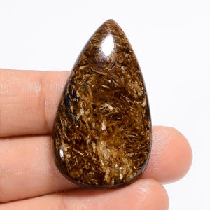 Bronzite naturale a forma di pera Cabochon Pietra preziosa sciolta per la creazione di gioielli 51 carati. 40X23X5mm (pietra come da immagine)