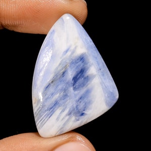 Pedra preciosa de cianita azul natural Cabochão de cianita em formato extravagante Pedra de cianita azul 35X24X5mm Pedra de formato extravagante de 32 quilates (cianita azul como imagem