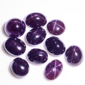 Natuurlijke stergranaatkristal klein formaat 4-6 stralen stergranaat cabochon 10 stuks veel 9 x 6 9 x 9 mm (granaat als foto