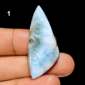 Naturalny kamień szlachetny Larimar Kaboszon Larimar Kamień Pektolit Mieszany kształt Niebiański kamień Larimar Piękny projekt Kamienie Larimar (Larimar jak na zdjęciu)