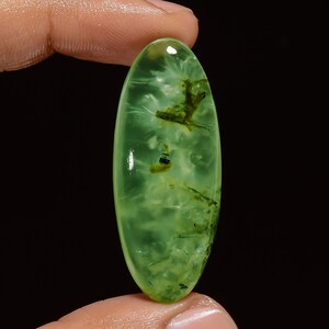 Natuurlijke prehniet ovale cabochon losse edelsteen voor het maken van sieraden 51 kt. 42 x 17 x 7 mm (steen als foto)