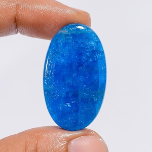 Apatite blu neon naturale forma ovale cabochon cristallo di apatite sciolto per la creazione di gioielli 33X19X5 mm dimensioni apatite (pietra come da immagine)