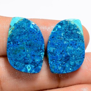Crisocola natural cabochão de formato extravagante par de pedras preciosas soltas para fazer brincos peso 25 quilates tamanho 19x14x4 mm
