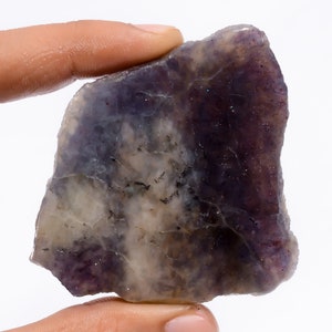 Natürlicher Iolith Sonnenstein Scheibenstein Roher Iolith Sonnenstein Rohe Palmenscheibe 70X62X7 mm 225 Karat Fancy Form Roher Iolith Sonnenstein (Scheibe Wie abgebildet