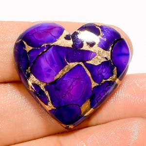 Cabochon a forma di cuore in turchese viola naturale di rame, pietra preziosa sciolta per la creazione di gioielli, 35 ct, 26 x 28 x 5 mm (pietra come da immagine)