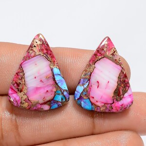 Natürliche Auster Türkis Birne Form Cabochon Lose Edelstein-Paar für die Herstellung von Ohrringen 27 Ct. 23X18X3 mm (Paar wie Abbildung)