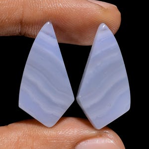 Par de piedras preciosas sueltas de cabujón de forma elegante de ágata de encaje azul natural para hacer aretes, peso 21 quilates, tamaño 25 x 13 x 4 mm