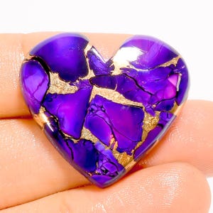 Cabochon a forma di cuore in turchese viola naturale di rame, pietra preziosa sciolta per la creazione di gioielli, 30 ct, 26 x 29 x 5 mm (pietra come da immagine)
