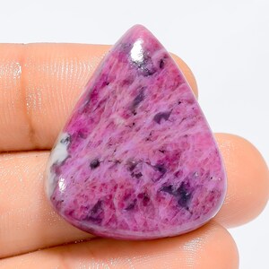 Cabochon de rubis naturel, cristal de rubis rose, pierre précieuse de rubis en vrac, pierre de rubis polie des deux côtés, taille 28 x 24 x 7 mm en forme de poire (comme sur la photo)