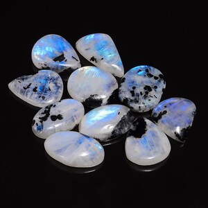 10 pièces de cristal de pierre de lune arc-en-ciel naturel/pierre de lune avec cabochon de tourmaline noire/lot de gros pierres de lune/pierre de naissance