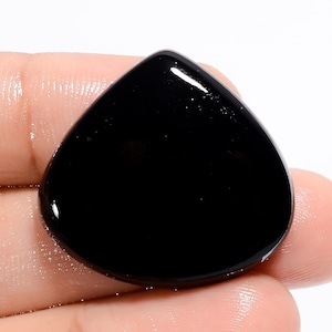 Cristal de tourmaline noire / Pierre de tourmaline noire / Cristal de tourmaline / Pierres de protection / Taille en forme de coeur 26 x 28 x 5 mm Poids 38 carats