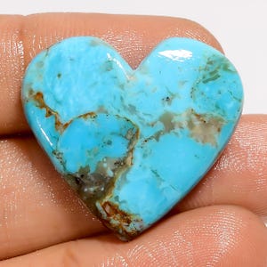 Cabochon a forma di cuore di turchese Kingman naturale, pietra preziosa sciolta per la creazione di gioielli, 21 carati, 24 x 26 x 5 mm (pietra come da immagine)