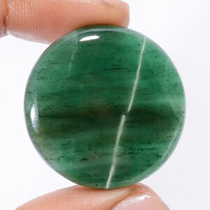 Pietra preziosa naturale avventurina verde Pietra circolare verde Avventurina verde cabochon Cristallo verde 31X31X5 mm Pietra da 50 carati (Pietra come immagine