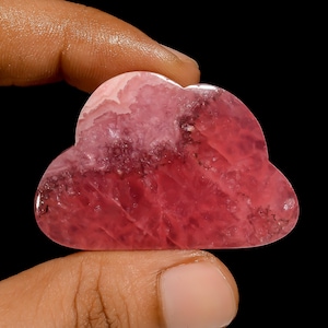 Naturalny kaboszon w kształcie chmury rodochrozytu, luzem do wyrobu biżuterii, 68 ct. 44X30X4 mm (kamień jak na zdjęciu)