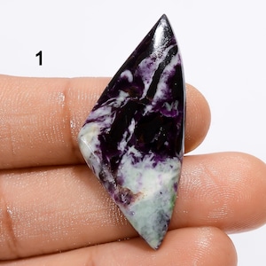 Pietra preziosa Kammererite naturale Cabochon Kammererite Cristallo Kammererite sciolto Pietra Kammererite per realizzare gioielli
