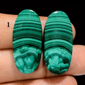 Natuurlijk malachiet matched pair cabochon, Afrikaans malachiet paar edelsteen, malachietkristal, designer matched pair voor het maken van oorbellen