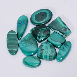 Natürliche Malachit Edelstein Lot 10 Stück Grün Malachit Lot 18X12 30X11 mm Größe Mix Form Grün Malachit Qualität Cab (Malachit wie Bild