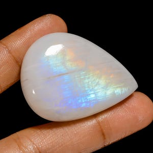 Pietra di luna arcobaleno naturale a forma di pera, cabochon, pietra preziosa sfusa per la creazione di gioielli, 106 carati, 42 x 31 x 10 mm (pietra come da immagine).