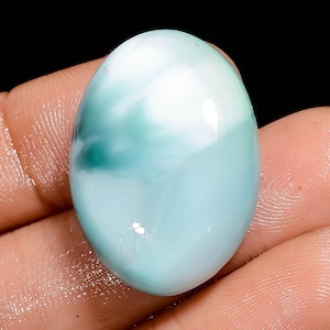 Emimorfite naturale ovale forma cabochon pietra preziosa sciolta per la creazione di gioielli 32 carati. 27X19X7 mm (pietra come da foto)