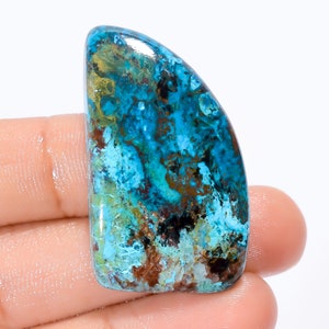 Pietra preziosa naturale di azzurrite Cristallo di azzurrite Pietre di azzurrite di forma irregolare 37X22X7 mm Pietre di azzurrite da 60 carati Grande cabina di azzurrite
