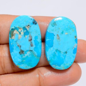 Paire de pierres précieuses en vrac de forme ovale turquoise Kingman naturelle pour faire des boucles d'oreilles 42 Ct. 28 x 16 x 5 mm (la paire comme sur la photo)